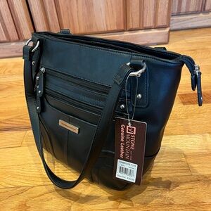 NWT Stone Mountain Cambridge Tote